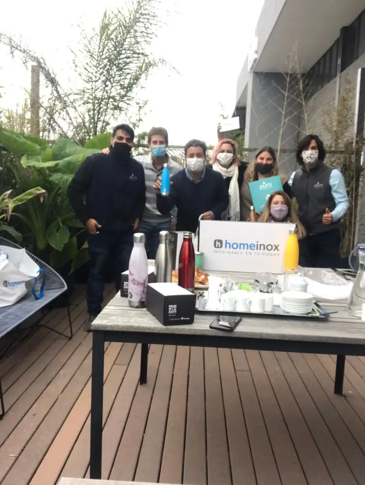 El equipo de Pura y Homeinox juntos